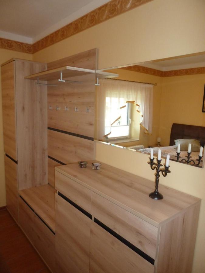 Ferien Auf Ruegen Familie Geist Apartment Garz  Luaran gambar